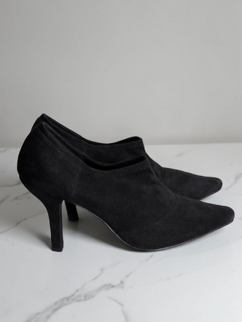 Tahari Black Whimsigoth Faux Suede Pumps Ta-Zes Witchy Goth 9M